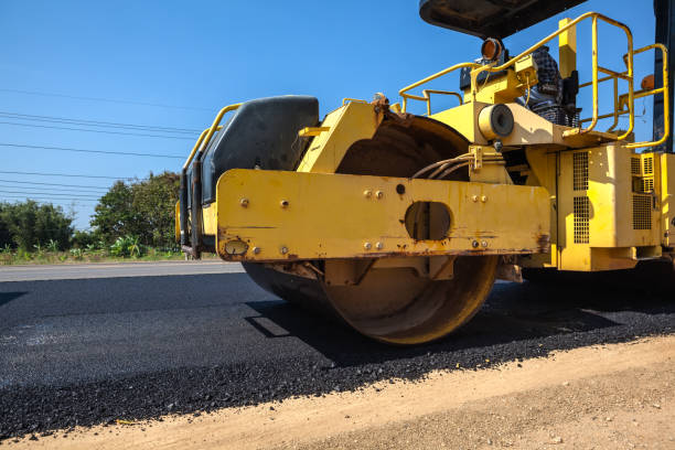 Best Asphalt Driveway Installation  in Lodi, WI